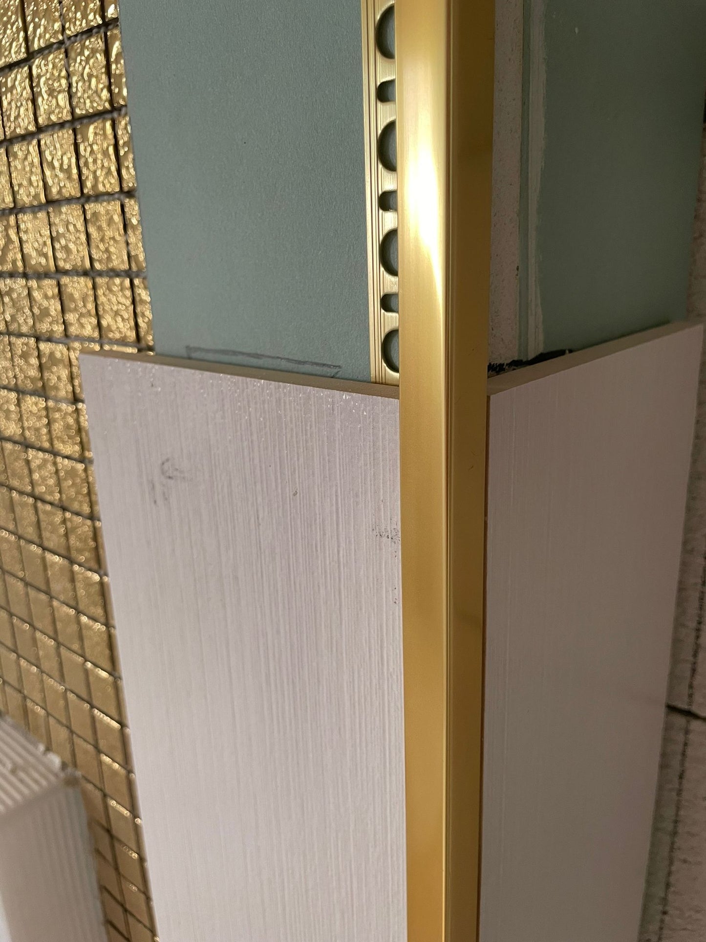 Coltar faianta aluminiu auriu Projolly Square PJQSBO