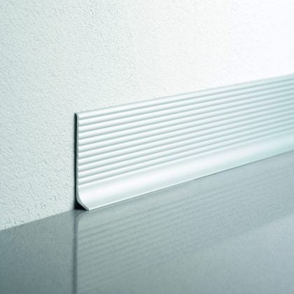 Plinta-aluminiu-cu-striatii-BAR600AS