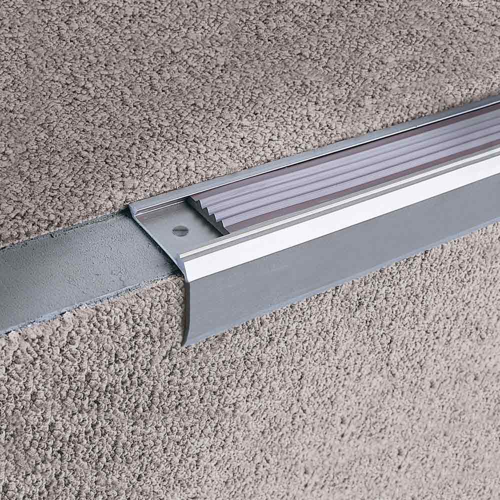 Profil treapta mocheta SPC si LVT Profilitec Stairtec