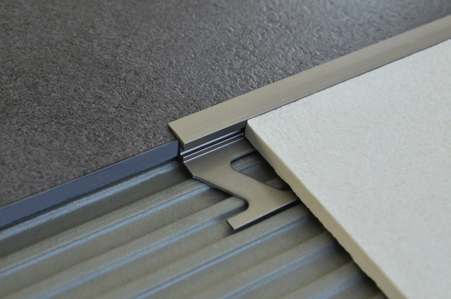 Profil trecere pentru parchet SPC si LVT EP60AT