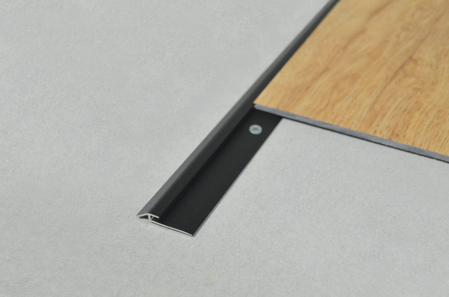 Profil trecere negru pentru SPC si LVT Profilitec-ZLT-A65F