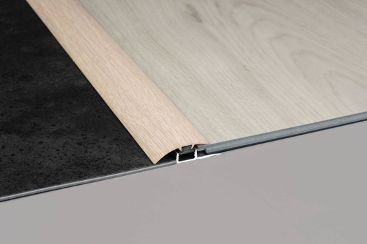 Profil trecere pentru SPC si LVT Multiclip CLF320 nuante lemn